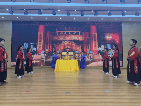 “廉”心润童心——莘县棉纺织厂学校清廉主题情景剧j9国际站登录【全环境立德树人】